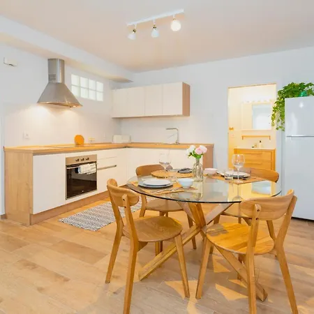 Las Gaviotas Surf House Apartment